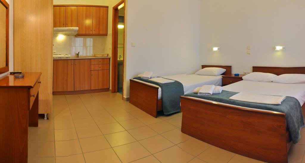 Adonis Hotel Kallithea  Room photo